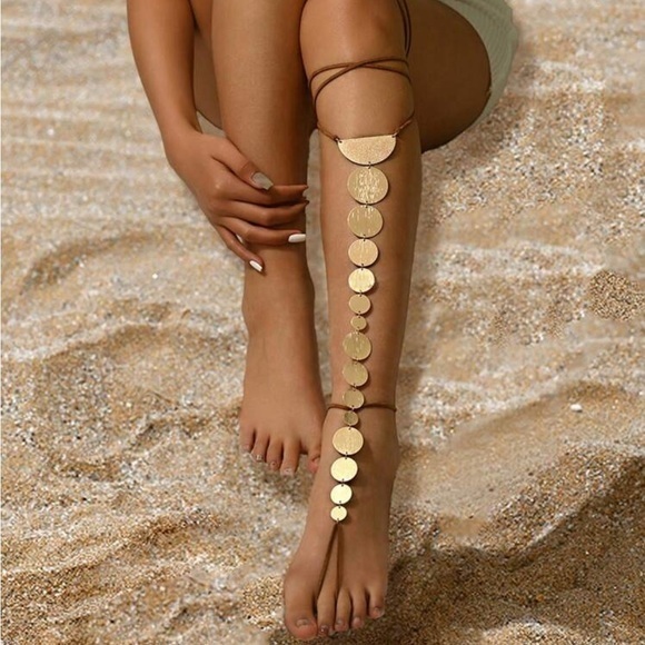 Quiet Luxury Boutique Accessories - ✨NEW bohemian Gold Disc Leg Chain
